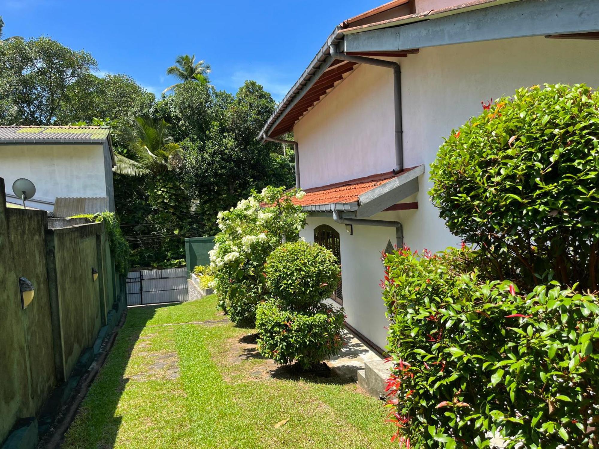 Villa Garden Haven Hikkaduwa Esterno foto